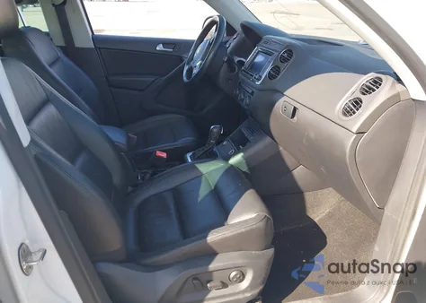 2017 Volkswagen Tiguan 2.0T Sport from USA, damaged, VIN WVGTV7AX7HK012645